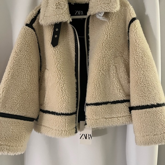 Zara Sherpa Jacket - Picture 3 of 5